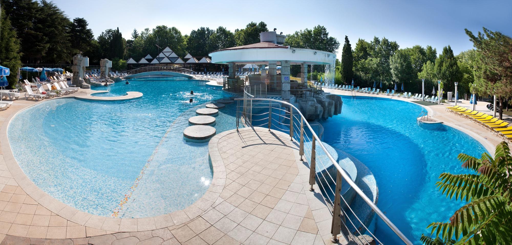 Hotel Magnolia Albena Esterno foto