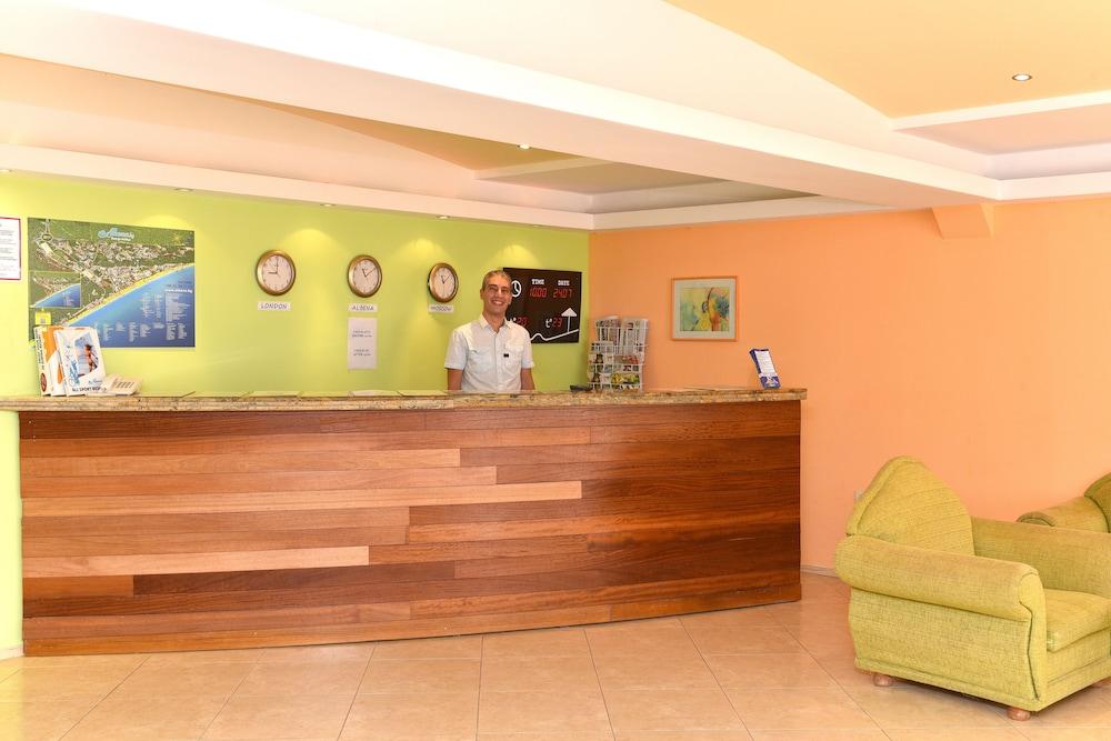 Hotel Magnolia Albena Esterno foto