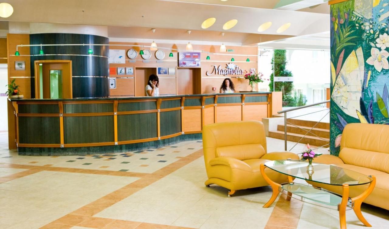 Hotel Magnolia Albena Esterno foto
